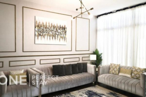 Spacious 3BR Private Villa Townhouse